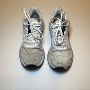 Nike Revolution 5 Running Shoe White  Women’s Size 7